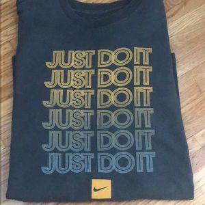 Nike JUST DO IT Tee